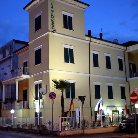 Hotel La Torre Rimini Dış mekan fotoğraf
