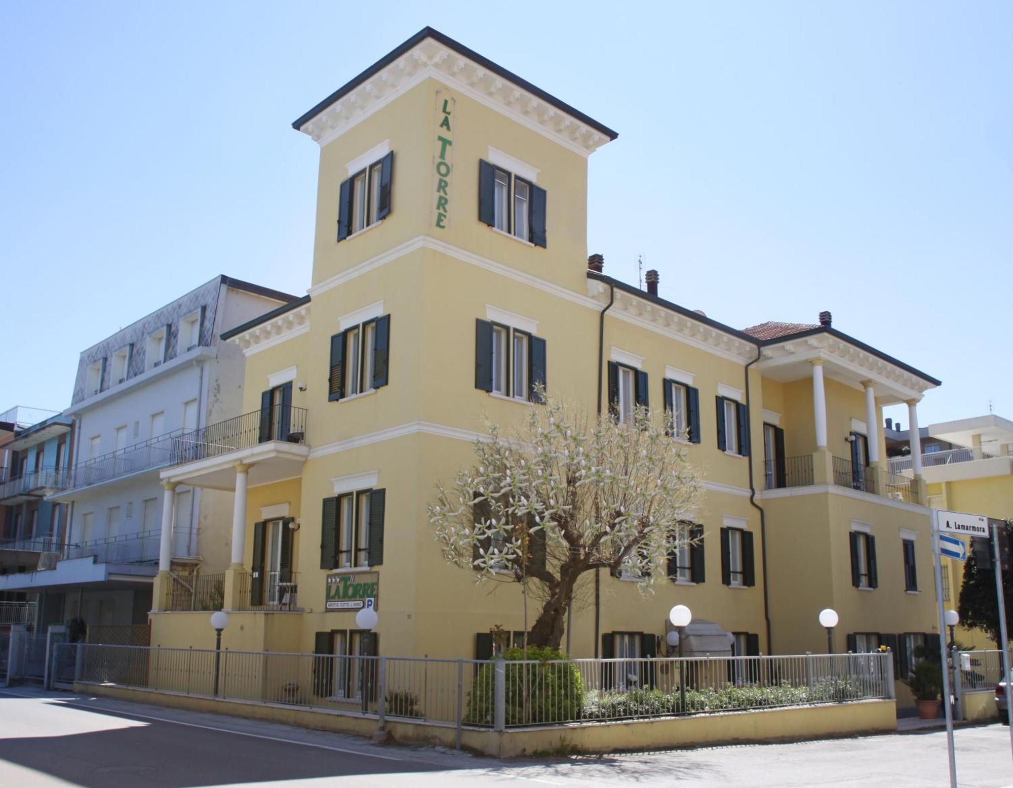Hotel La Torre Rimini Dış mekan fotoğraf