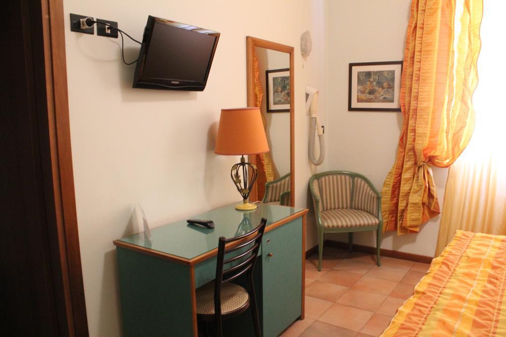 Hotel La Torre Rimini Dış mekan fotoğraf