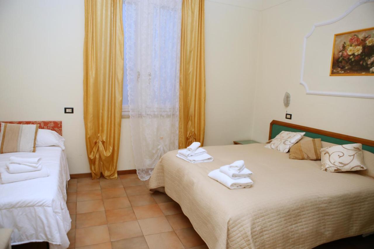 Hotel La Torre Rimini Dış mekan fotoğraf