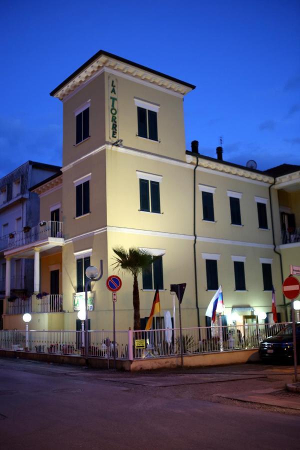 Hotel La Torre Rimini Dış mekan fotoğraf