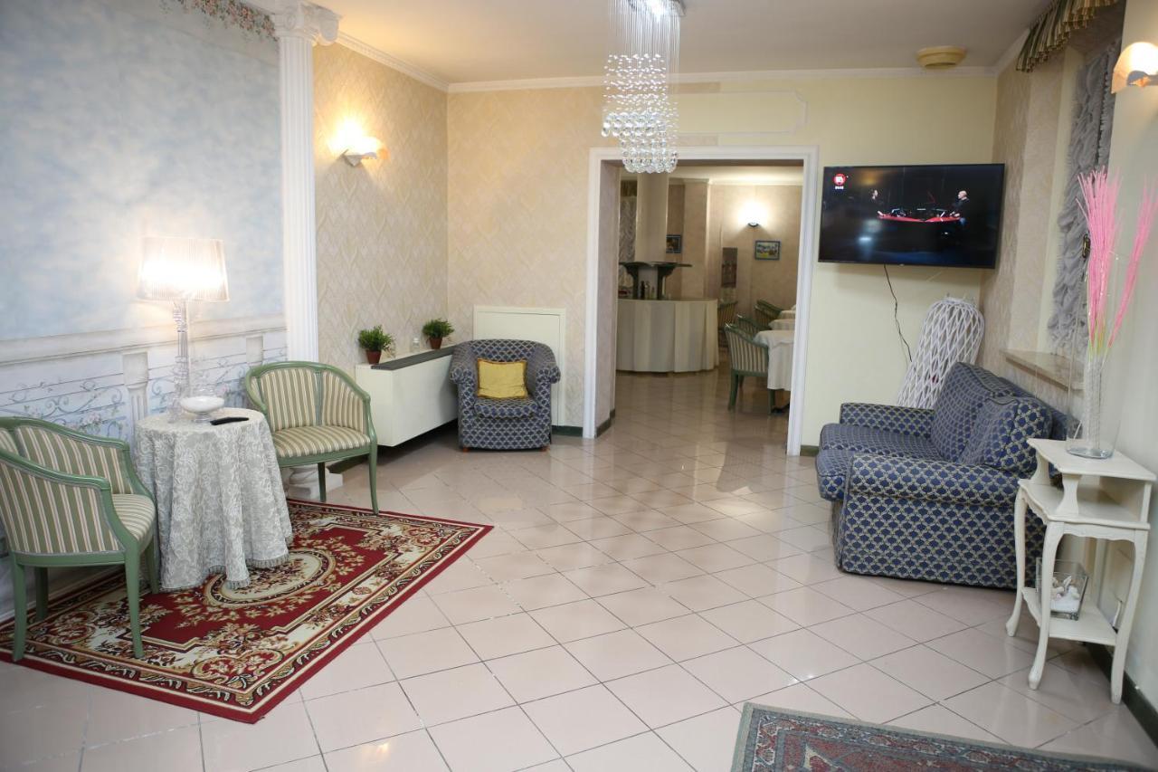 Hotel La Torre Rimini Dış mekan fotoğraf