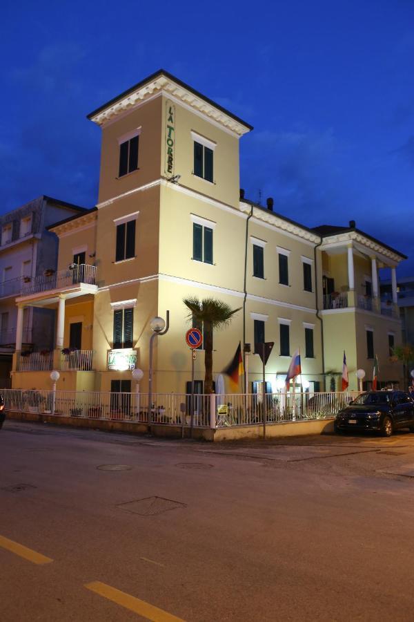 Hotel La Torre Rimini Dış mekan fotoğraf