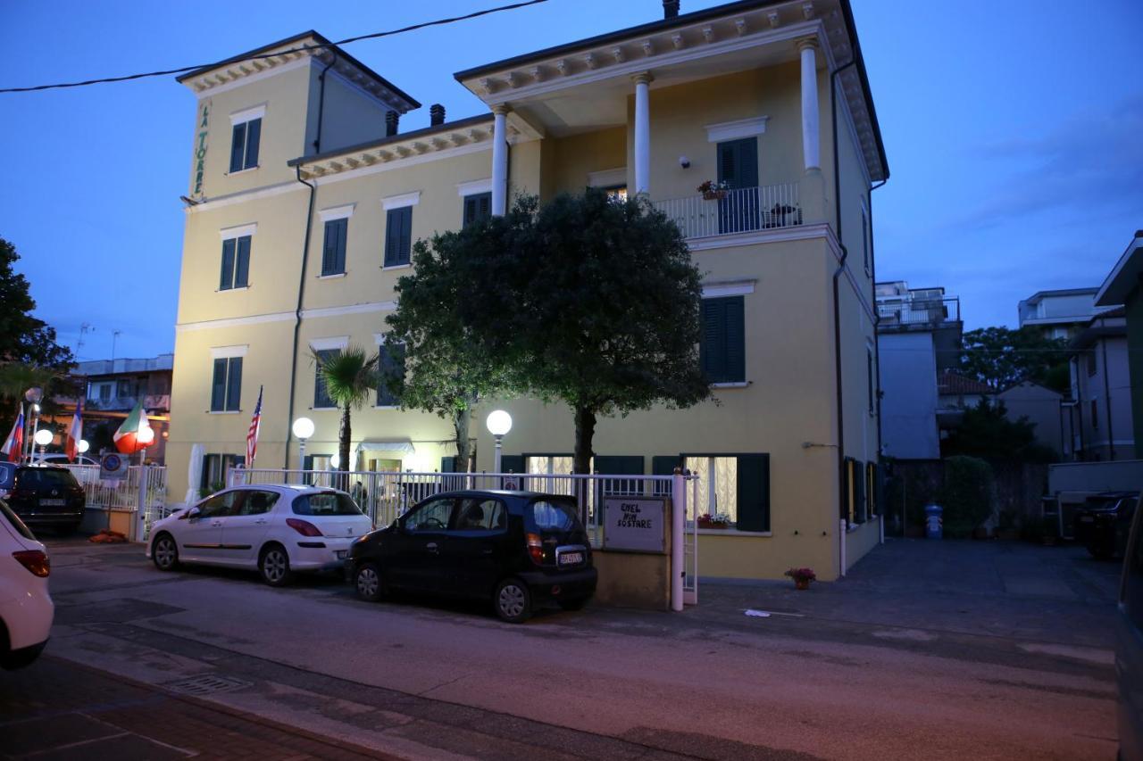 Hotel La Torre Rimini Dış mekan fotoğraf