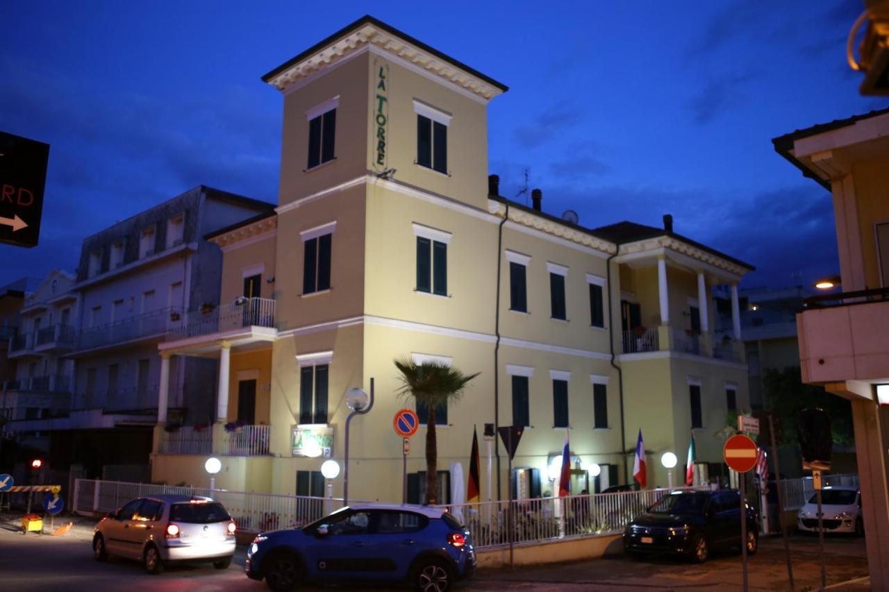Hotel La Torre Rimini Dış mekan fotoğraf